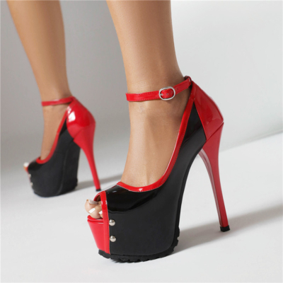 Schwarze und rote Peeptoe-Sandalen mit Knöchelriemen und Rivet-Stilettos von Pleaser