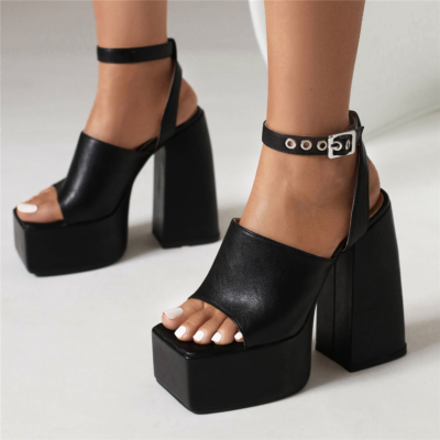 Schwarze Pantoletten-Sandalen mit Blockabsatz und Knöchelriemen zum Hineinschlüpfen
