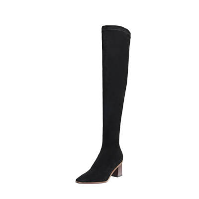Elastische Overknee-Stiefel aus schwarzem Wildleder mit Blockabsatz und eckiger Zehenpartie