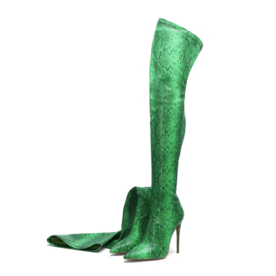 Grüne Mode-Schlangen-geprägte spitze Zehen-Stilettos über dem Knie