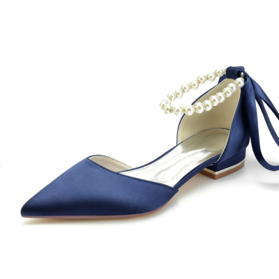 D'Orsay-Schuhe mit spitzer Zehenpartie in Marineblau mit Perlenknöchelriemen aus Satin für die Arbeit