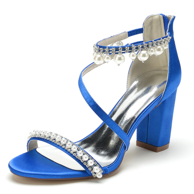 Königsblaue Sandalen mit Perlenverzierung, klobige Absätze, Satin-Party-Sandalen mit Kreuzriemen