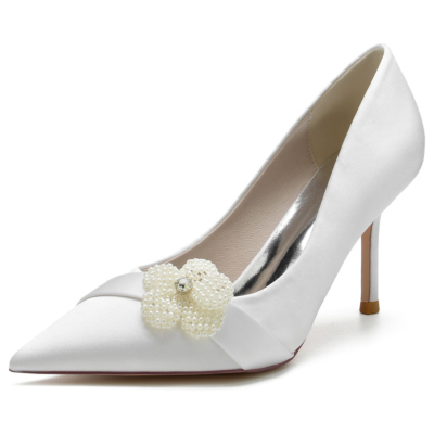 Perlen-Blumen-Schnallen-Satin-Brautpumps Stiletto-Absatz-Schuhe