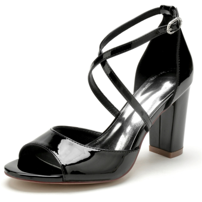 Schwarze Peep-Toe-Sandale mit Kreuzriemen und klobigem Absatz, bequeme Sandalen für das Kleid