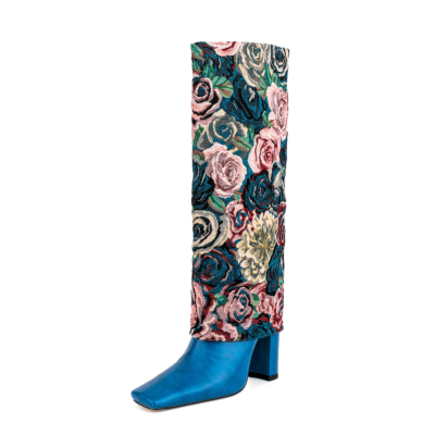 Blaue Rosenblumenstickerei kniehohe Stiefel mit klobigem Absatz und eckiger Zehe