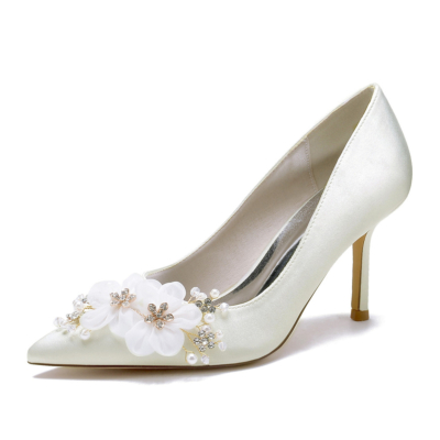 Beige Satin-Blumen-Brautpumps-Schuhe mit niedrigem Absatz für die Hochzeit