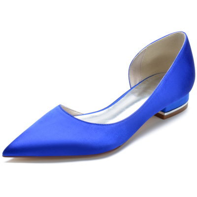 Königsblaue flache Schuhe aus Satin mit spitzer Zehenpartie