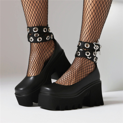 Schwarze, matte, quadratische Zehenplattform, Mary Jane-Schuhe mit klobigem Absatz und Knöchelwickel und Sternschnalle