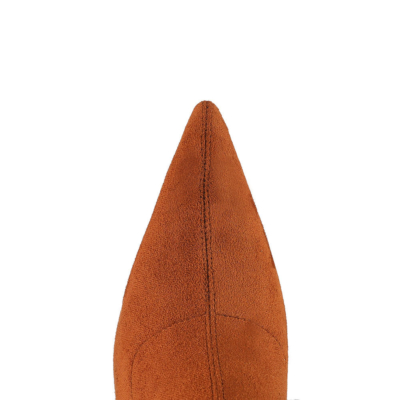 Elastische Overknee-Stiefel aus braunem Wildleder mit spitzer Zehenpartie