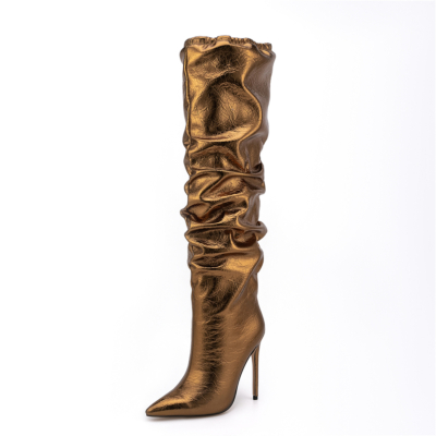 Glänzende modische kniehohe Stiefel in Bronzing-Gold mit spitzer Zehenpartie und Stiletto-Absatz