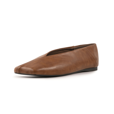 Braune, flache Schuhe aus Leder mit V-Ausschnitt und quadratischer Zehenpartie, weite Breite, bequeme Schuhe für Damen