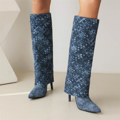Marineblaue Damen-Stiefel mit spitzem Zehenbereich und Stiletto-Absatz aus veganem Leder